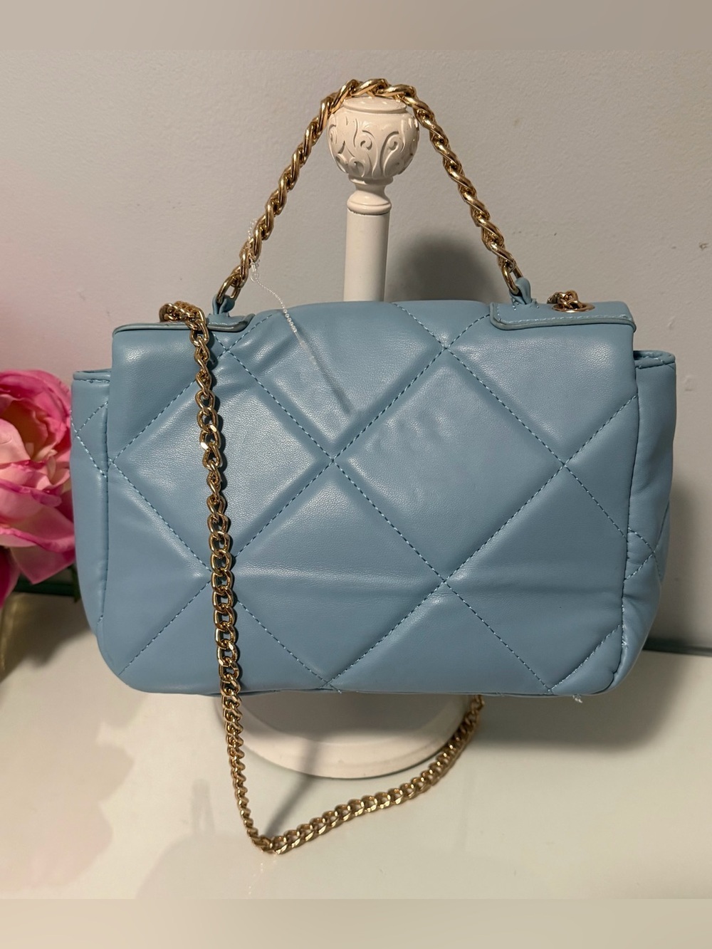 Quilted Light Blue Crossbody with Gold Chain and Round Logo - Picture 2 of 11